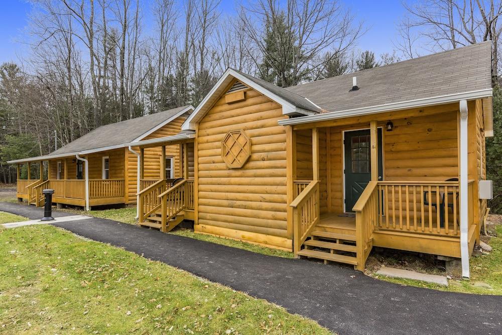 Catskill Mountains Resort Eldred Bagian luar foto